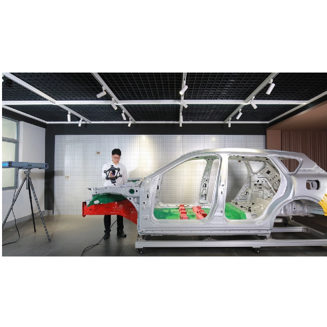 Semplificare le acquisizioni complesse: come i moderni scanner laser eliminano la necessità di marcatori manuali