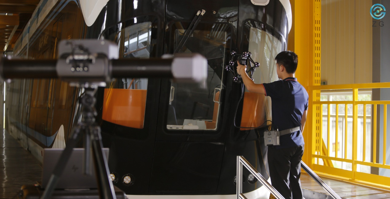 Scanner laser 3D con tracciamento ottico intelligente