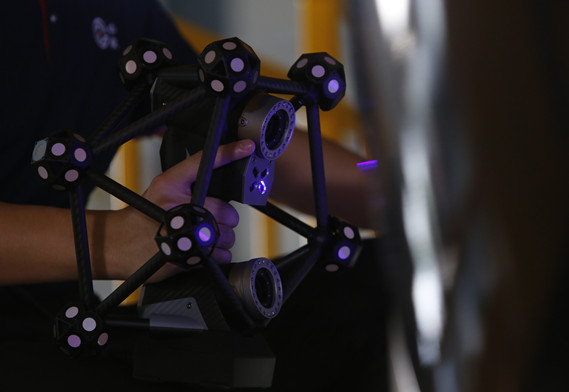 Come viene applicato il sistema di scansione 3D nelle misurazioni e ispezioni meccaniche?