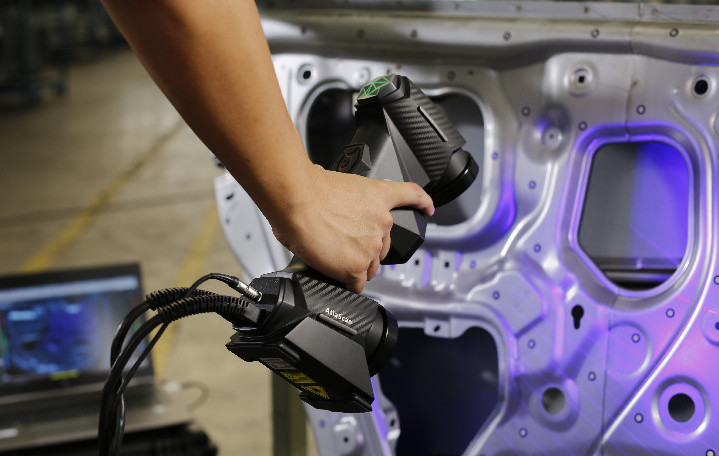 Potente scanner 3D multifunzionale